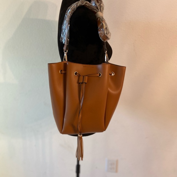 JustFab bag - Picture 2 of 3